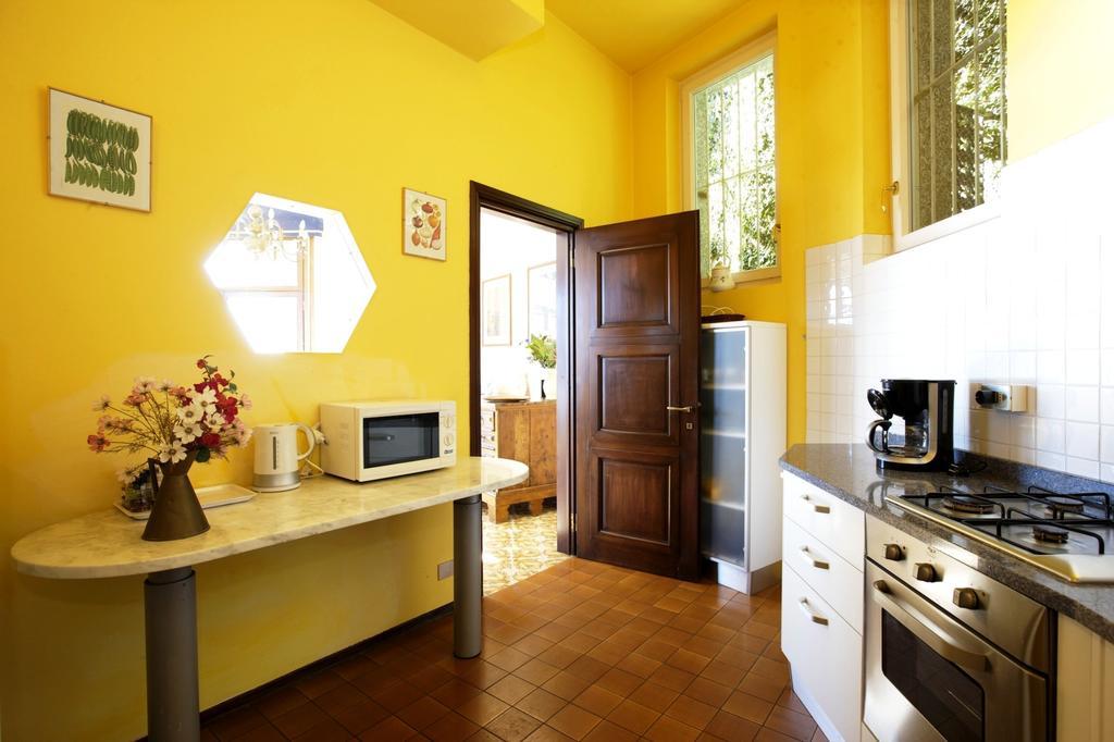 Villa Camelia แวร์บาเนีย ภายนอก รูปภาพ